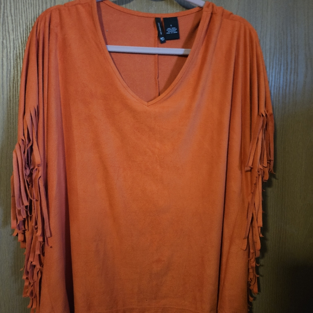 New Direction  Faux Suede Fringe Top. Women's Large.